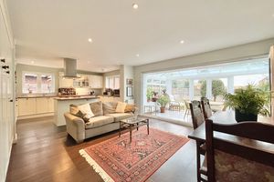 Photo 8- click for photo gallery